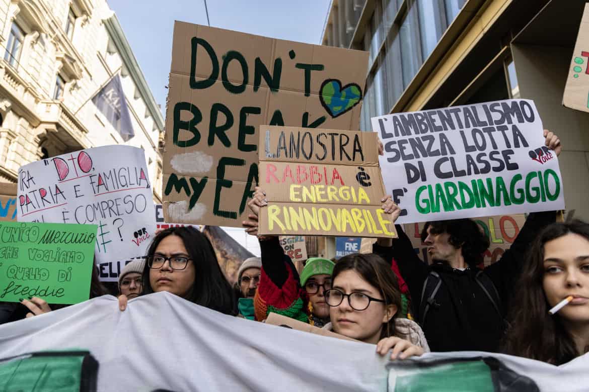 In Campania sempre più giovani soffrono di "ecoansia"