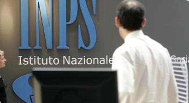 Beffa sulle pensioni minime: aumenteranno di soli 1,90€