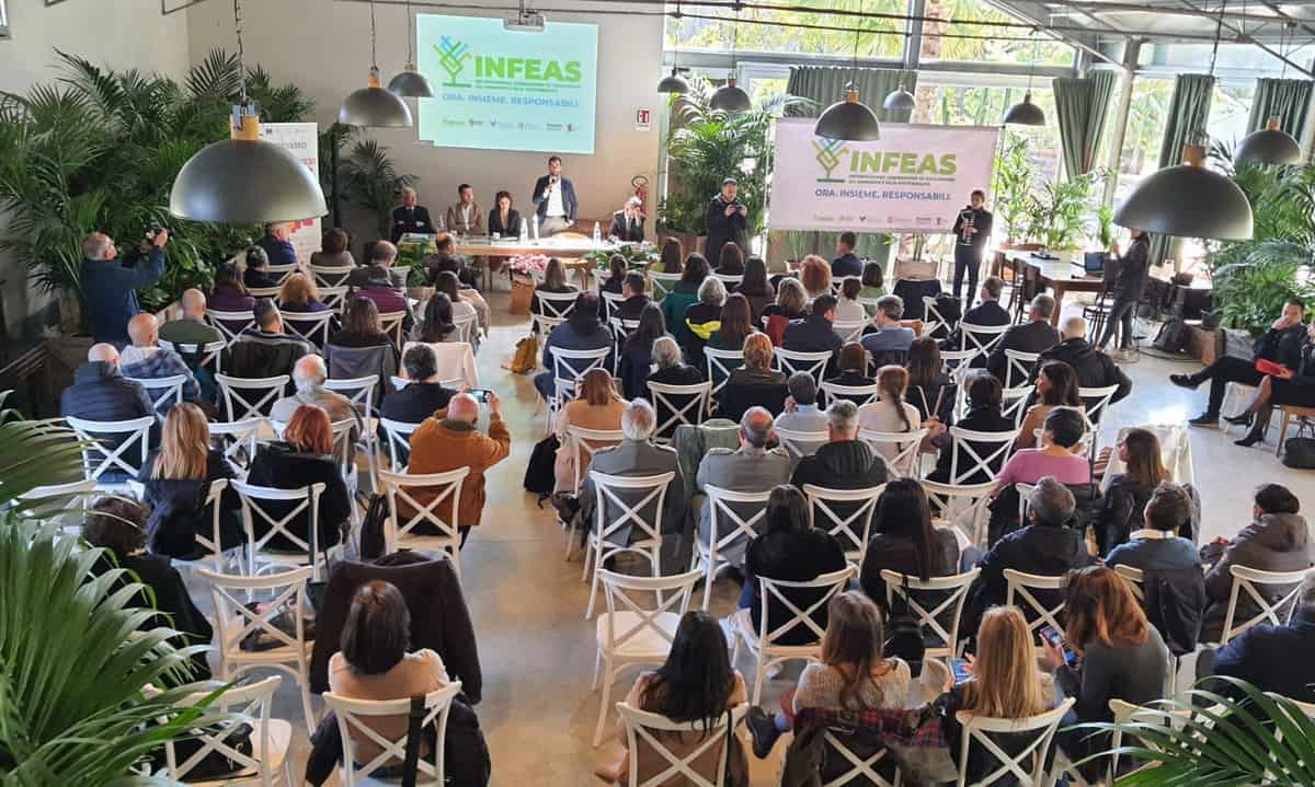 Dalla consapevolezza all'azione: INFEAS, la rete che educa alla sostenibilità