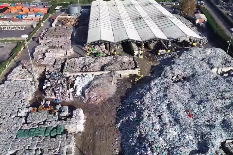 Sequestrato un impianto di rifiuti a Caivano