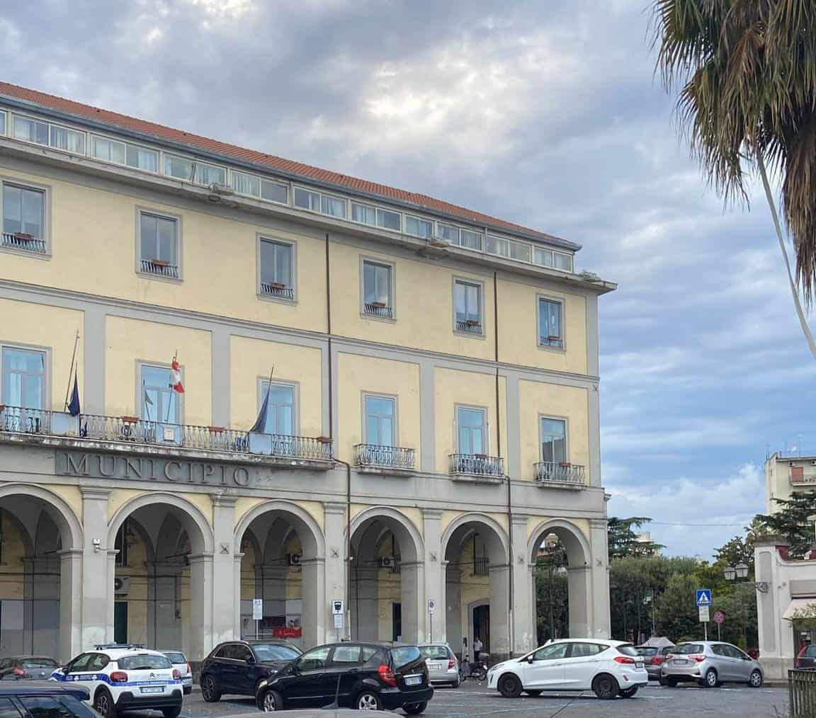 Movida selvaggia ad Aversa: l'ordinanza del Sindaco a tutela dei cittadini