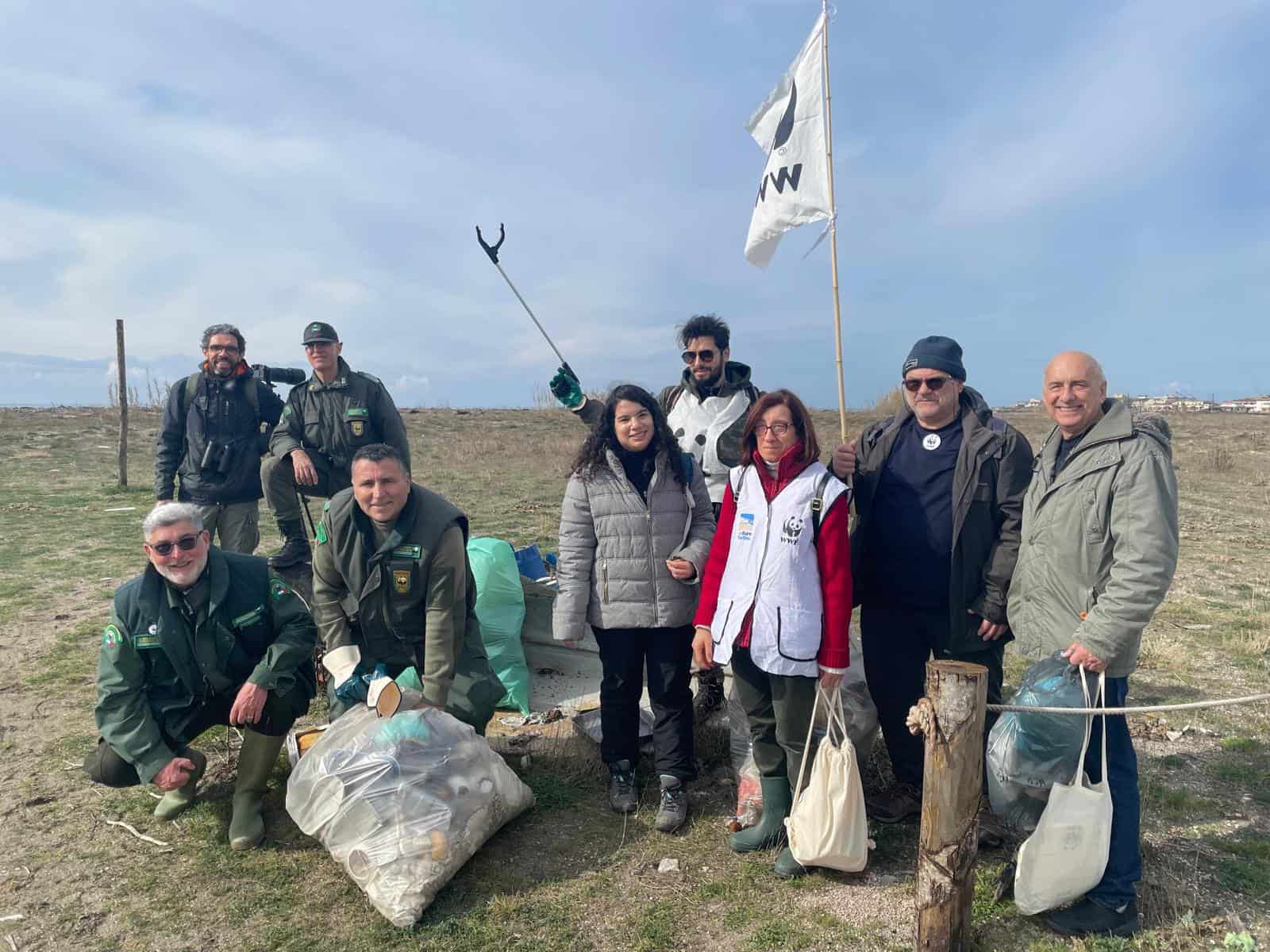 Torna Adopt a beach, il progetto del WWF di monitoraggio dell'inquinamento costiero