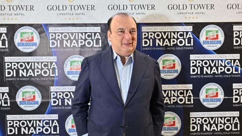 Segretaria dell'europarlamentare Martusciello arrestata nel Casertano
