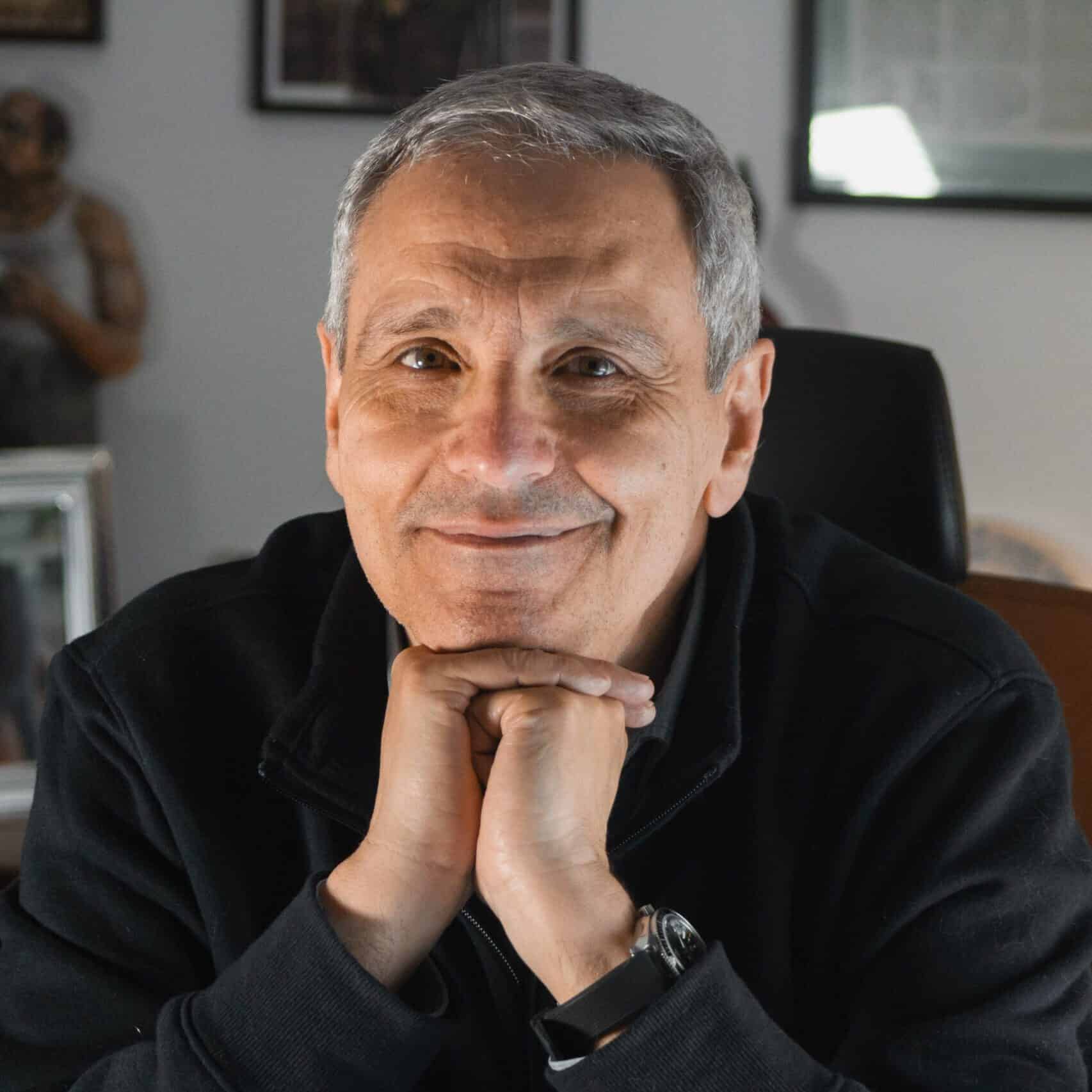 L'importanza di avere una storia: al dipartimento di Scienze Sociali con Maurizio De Giovanni