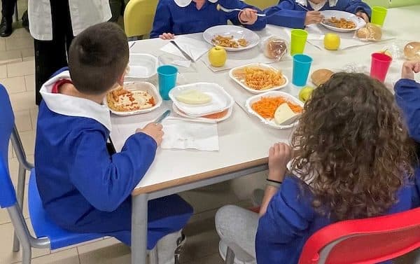 Mense scolastiche negate al Sud: lo Stato non pervenuto