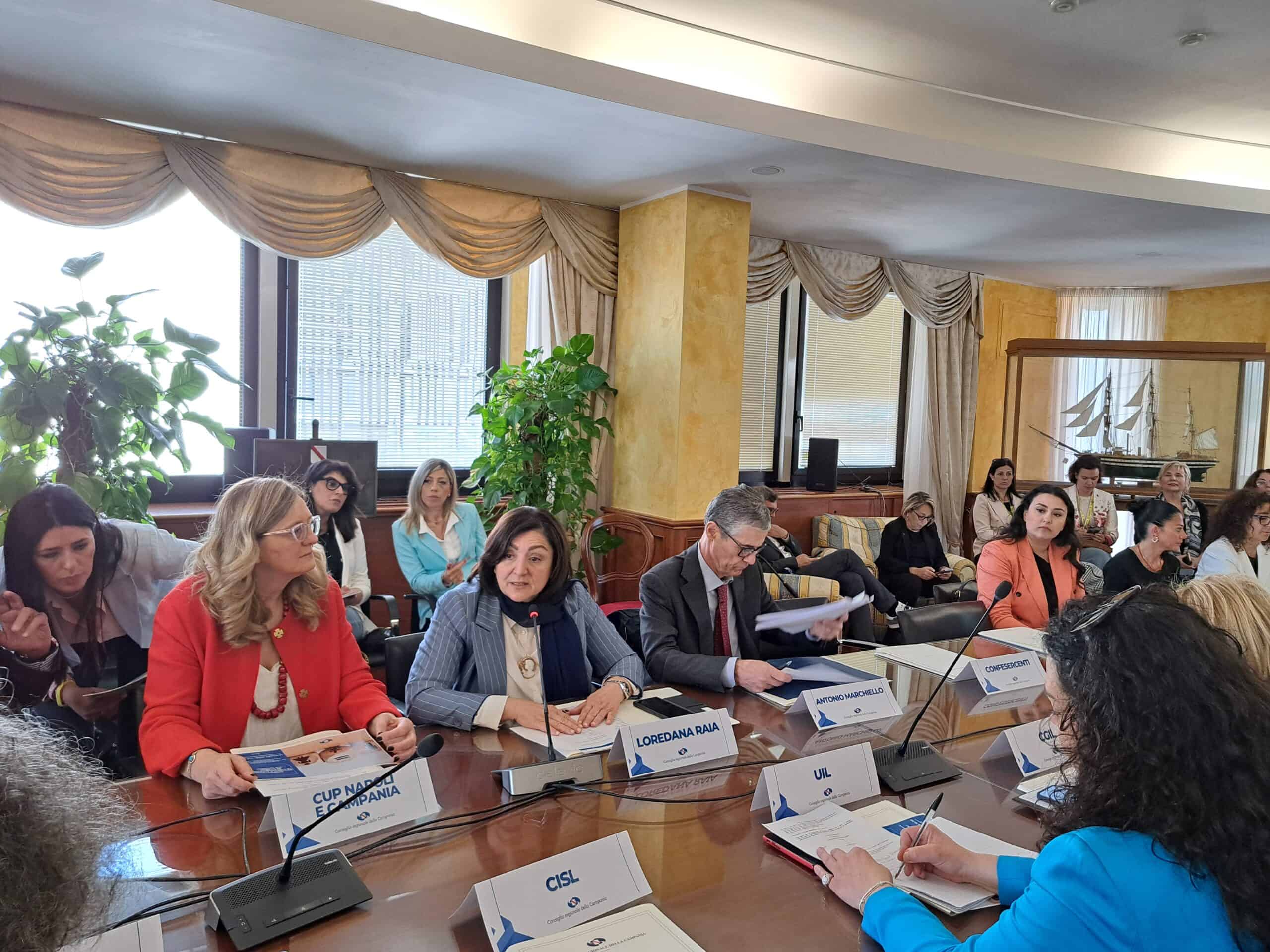Regione Campania: un tavolo permanente sull'occupazione femminile