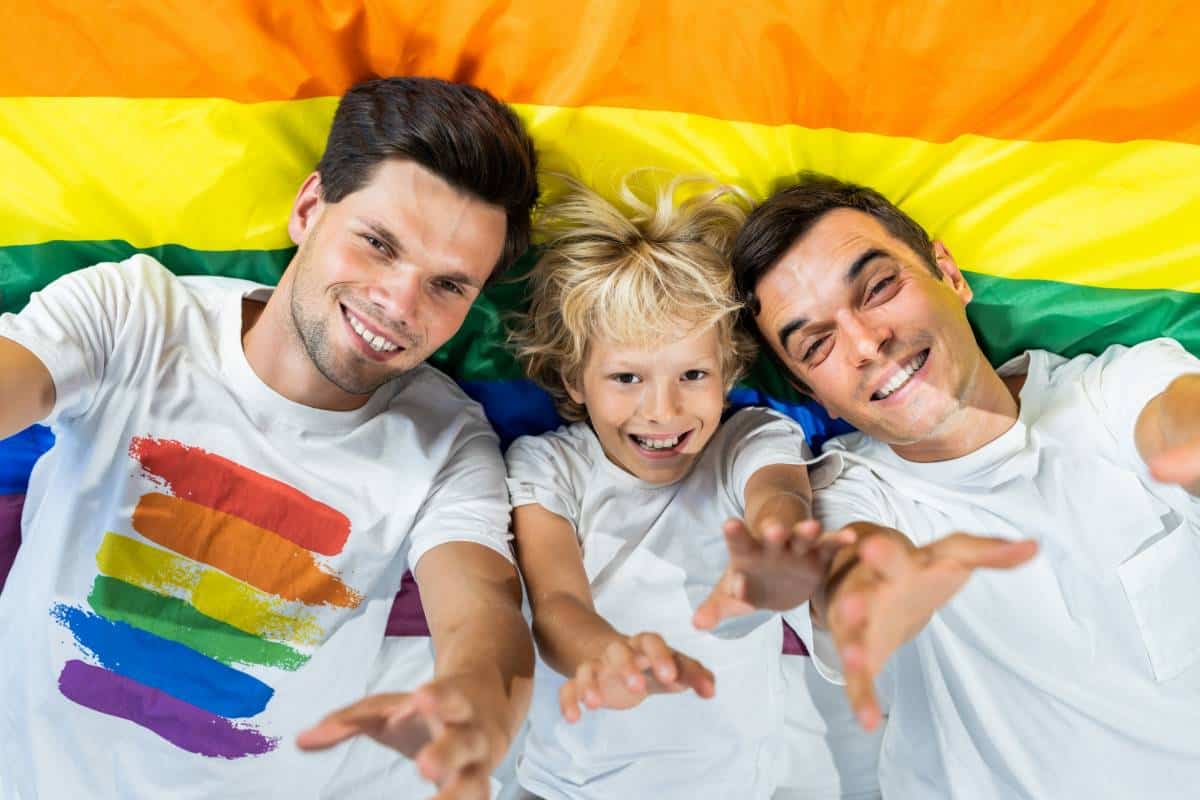 Adozioni omogenitoriali: i fatti oltre i pregiudizi