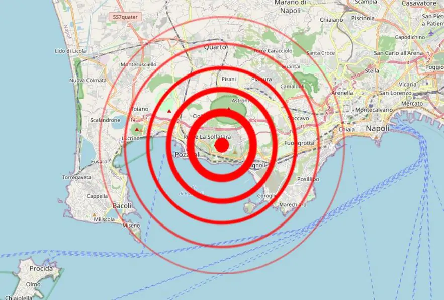 Terremoto Campi Flegrei, il giorno dopo si cercano risposte