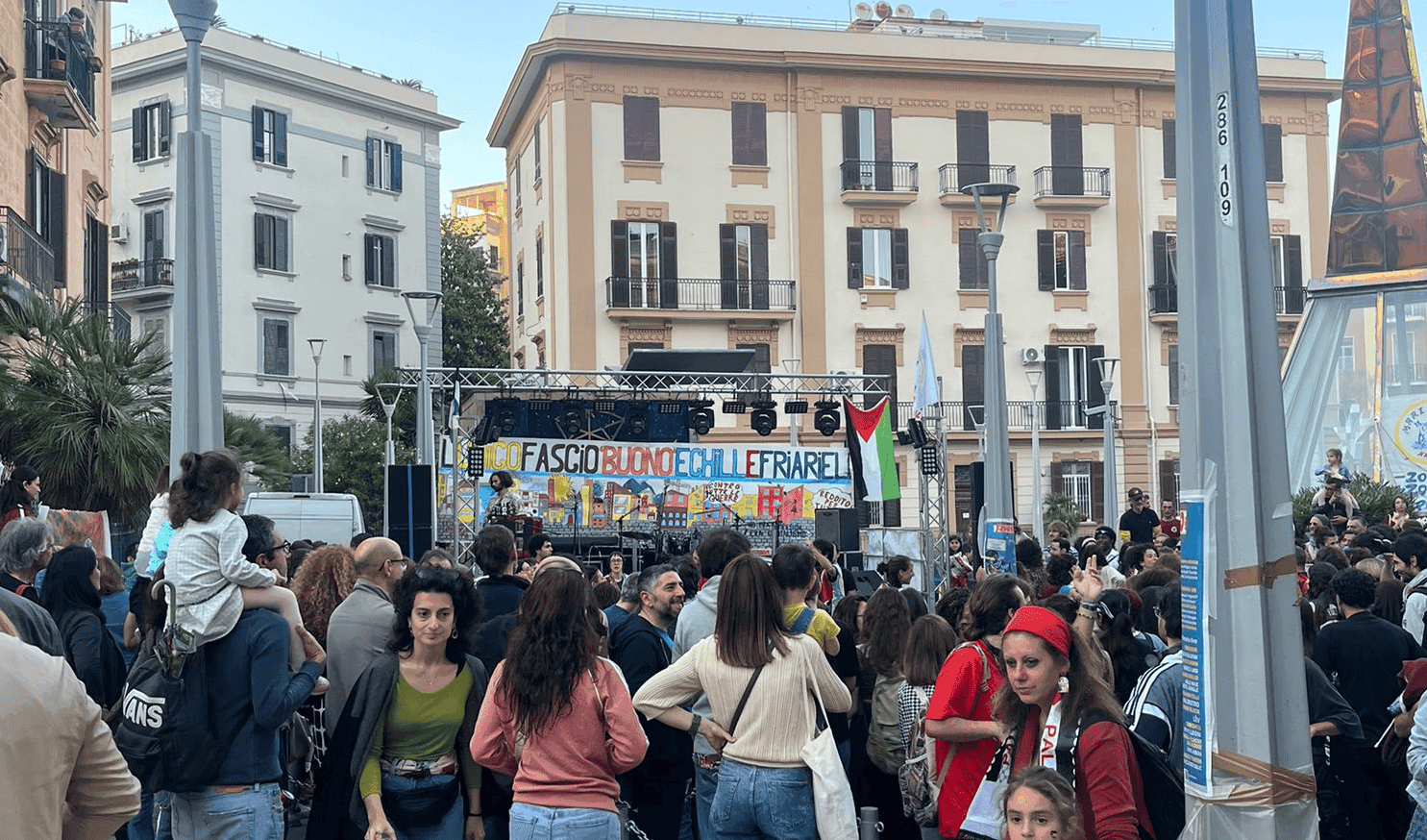 Friariello 2025: la festa antifascista di Materdei