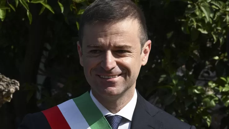 Arrestato il sindaco di Sorrento mentre intascava una "bustarella"
