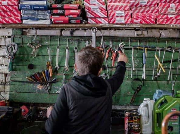 Lavoro minorile in Italia, infanzia negata per 336 mila bambini