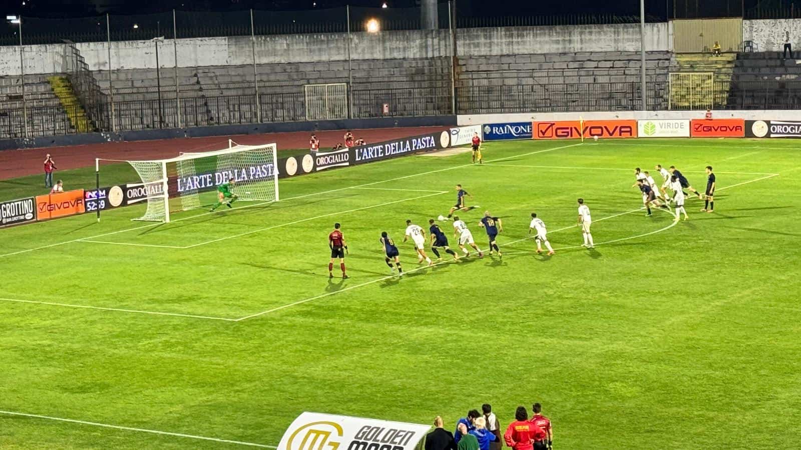 Giugliano in rimonta in casa della Cavese: da 2-0 a 2-2