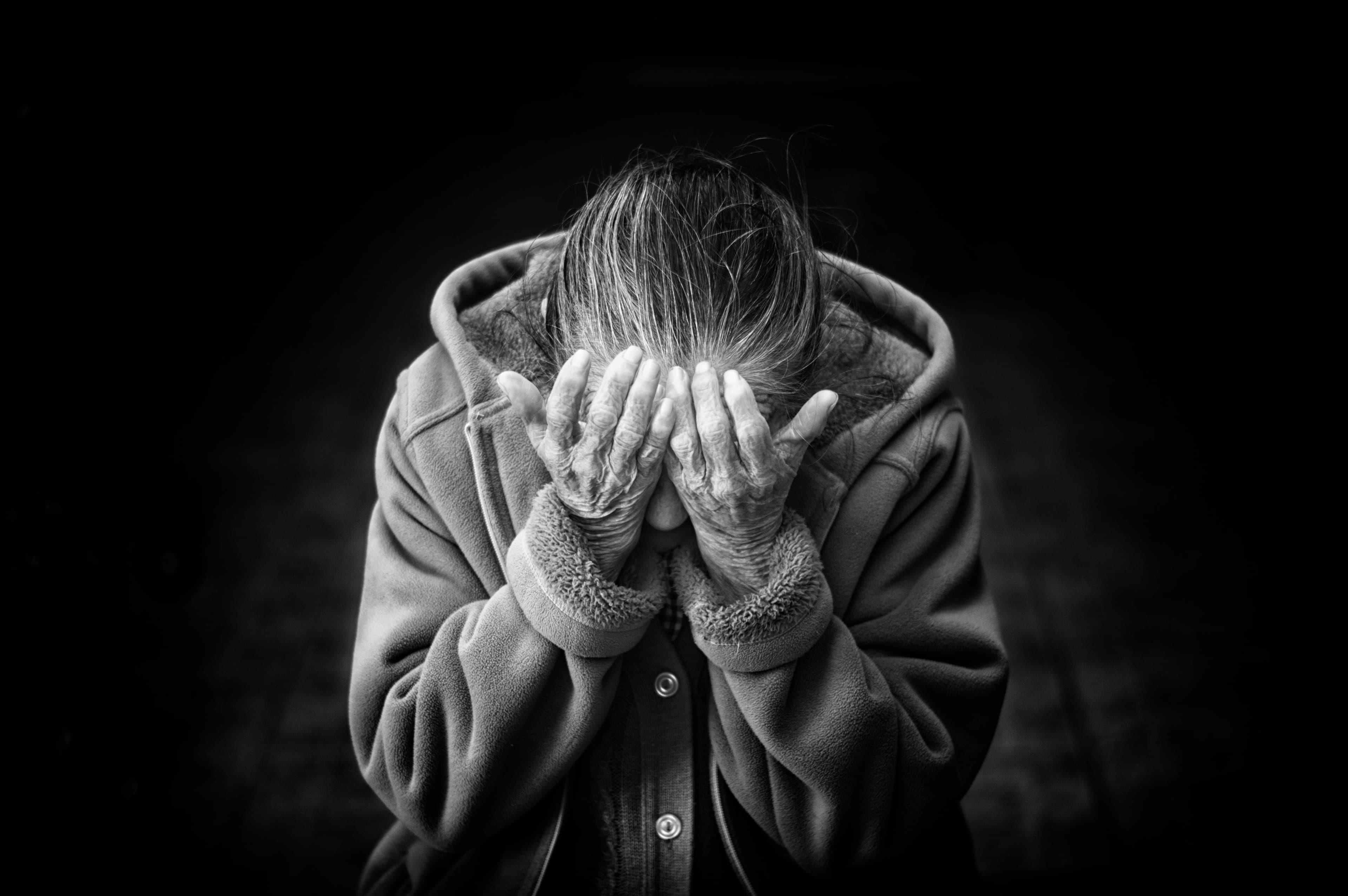 Giornata Mondiale dell'Alzheimer: 600-700 mila pazienti e 3 milioni di caregiver