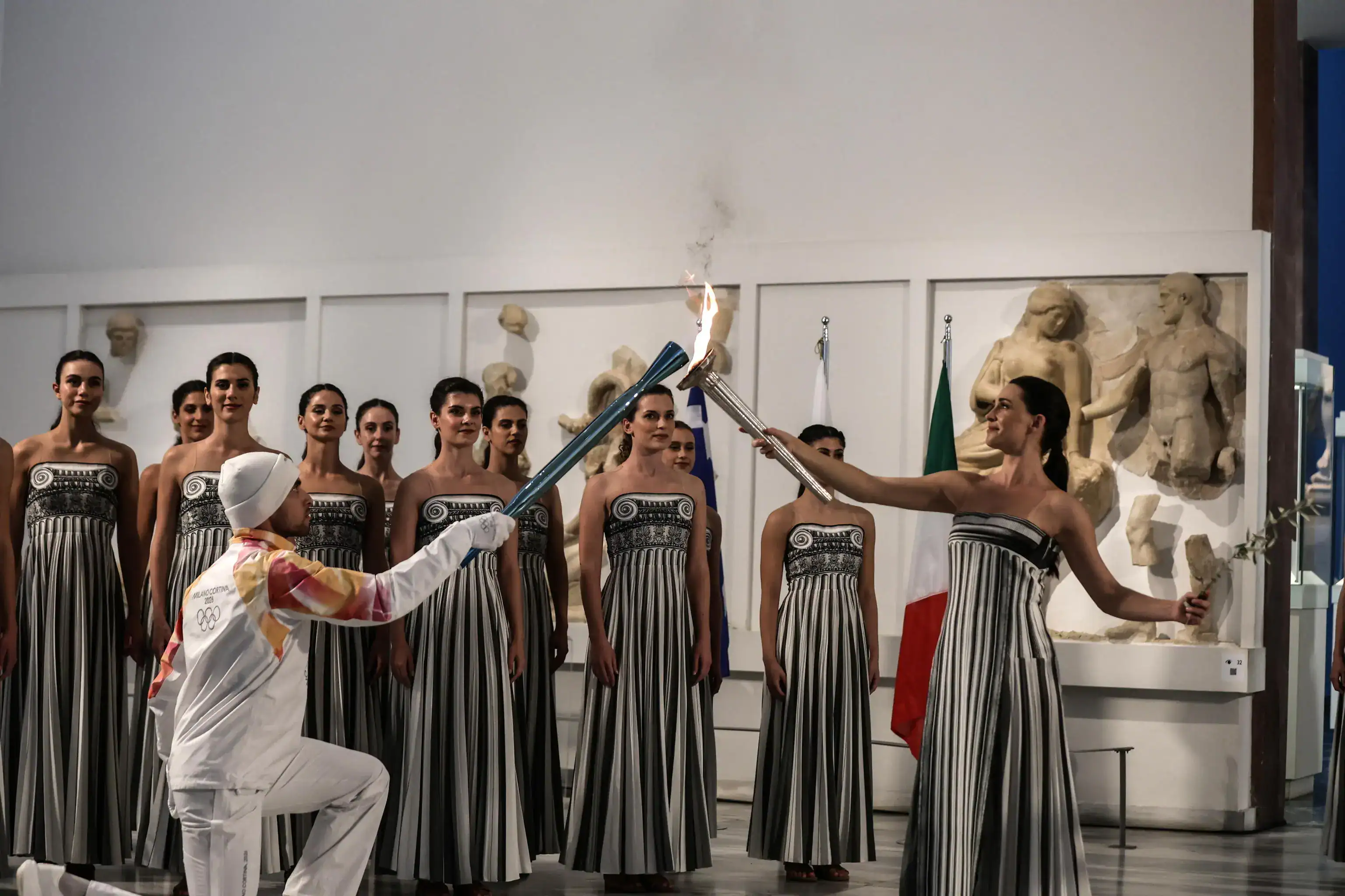 La fiamma Olimpica fa tappa alla Reggia di Caserta