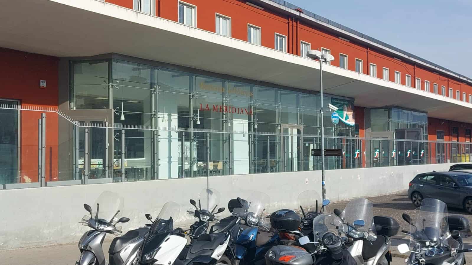 Napoli, annunciata la chiusura della mensa ferroviaria