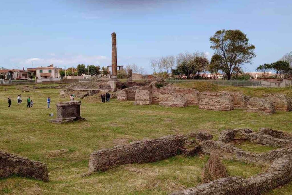 Il Parco archeologico di Liternum ripiomba nel degrado