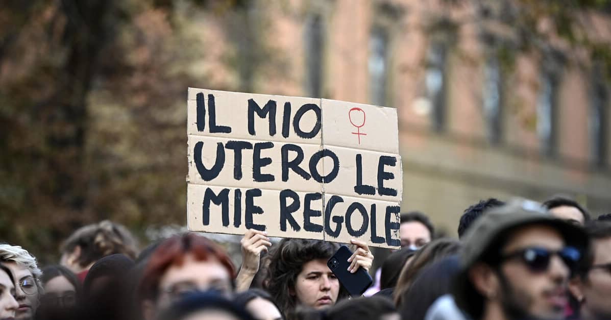 Ancora ritardi sulla pubblicazione dei dati sull'interruzione volontaria di gravidanza: l'ultima relazione è del 2022