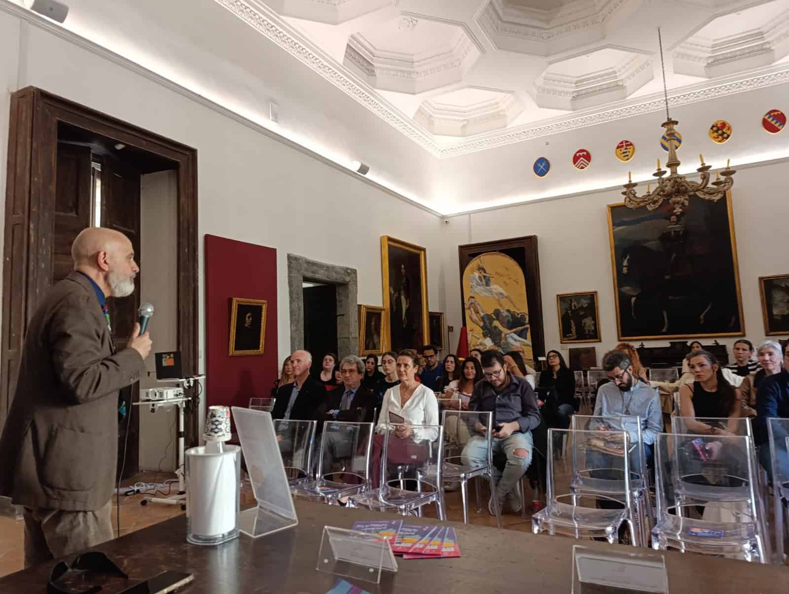 Caravaggio, Milo Manara e il fumetto: grande partecipazione al talk con Stefano Causa