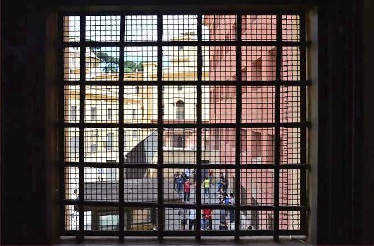 RUBRICA CARCERI. Il carcere non è il parcheggio della salute mentale