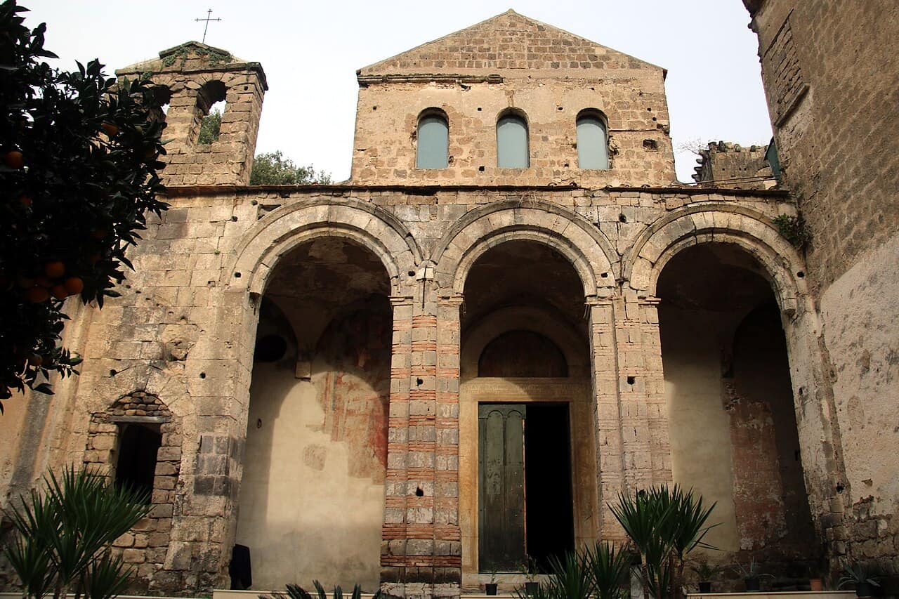 L'Abbazia di San Pietro ad Montes riapre in occasione di Casolla Experience