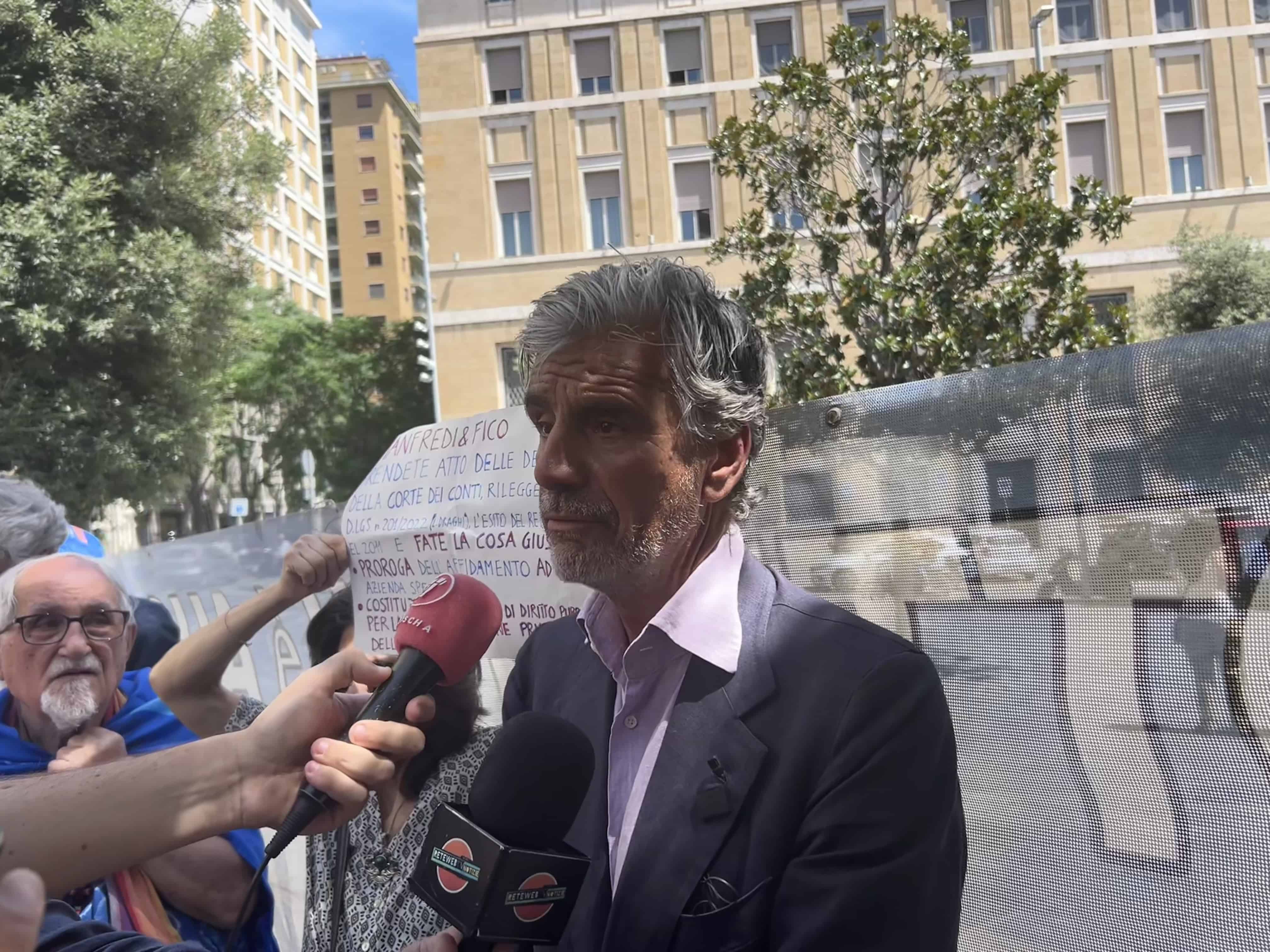 Napoli: la lotta in difesa dell'acqua pubblica
