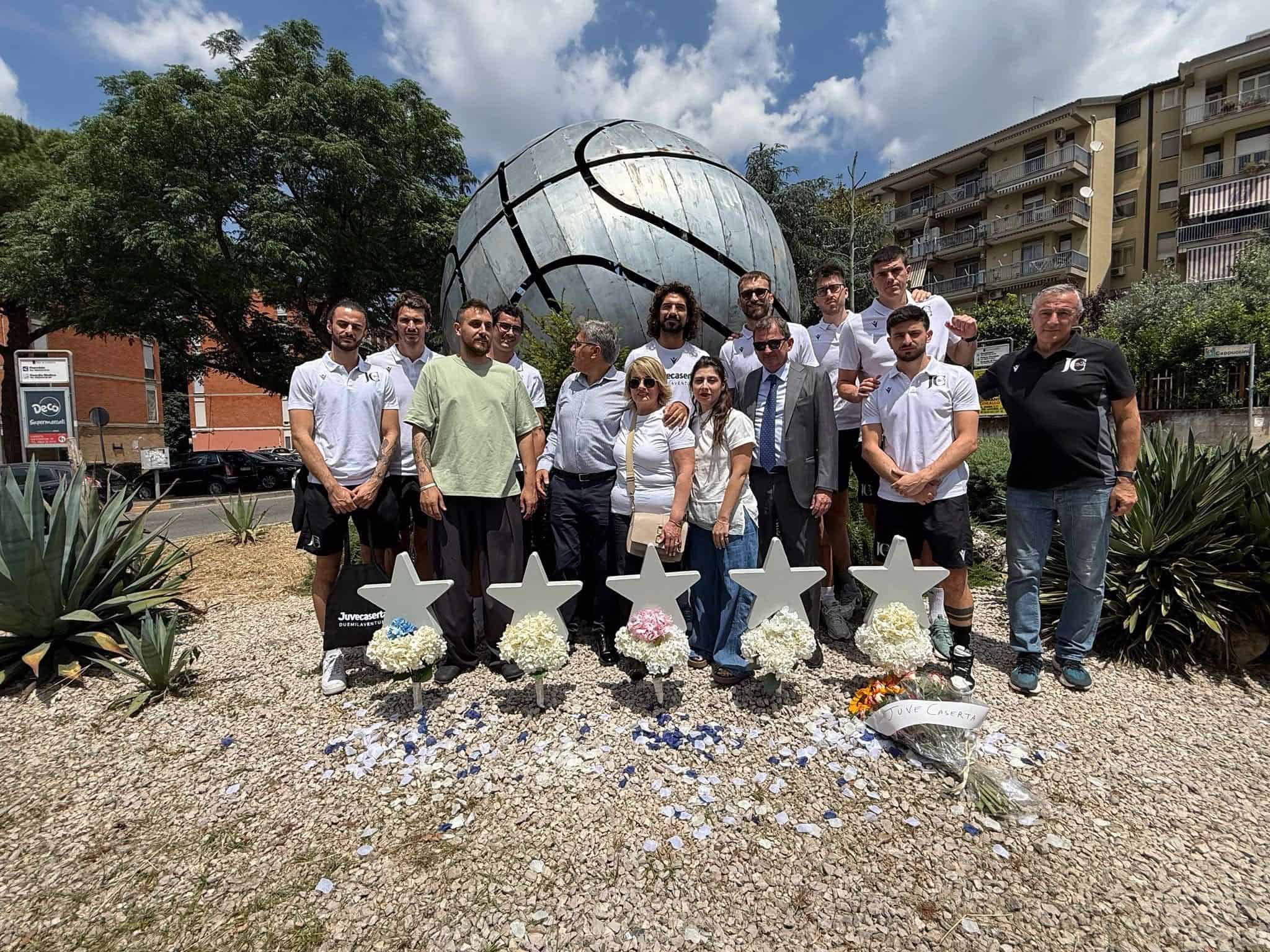Caserta: La “Rotonda delle Stelle" in memoria di Rosario De Felice