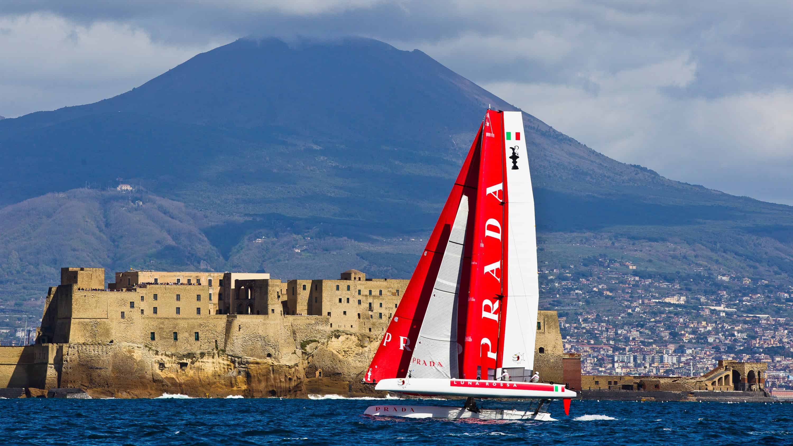 COPERTINA - America's Cup: i nodi e le potenzialità di una Napoli a vele spiegate