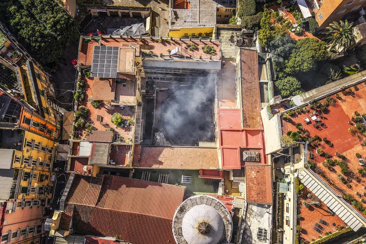 INTERVISTA. Teatro Sannazaro, dall'incendio alla nuova stagione: parla la direttrice artistica Lara Sansone