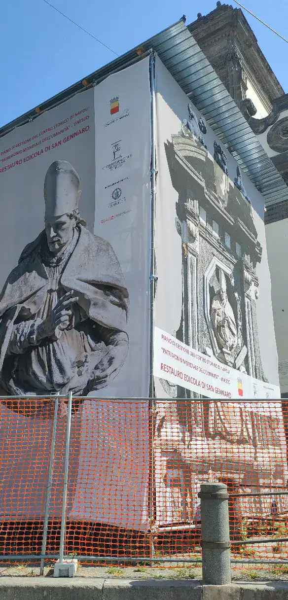 Il Santo Patrono restituito alla città di Napoli: ultimato il restauro dell'edicola di San Gennaro